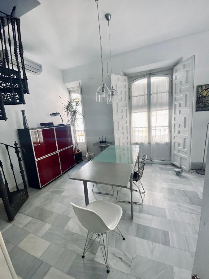 Santa Cruz Terrace Home Севилья Экстерьер фото